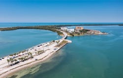 7 ISLAND PARK PLACE, DUNEDIN, FL 34698