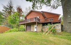 N9222 Davis St, Curtis, MI 49820