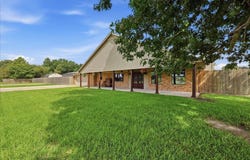 5293 Atkinson Circle, Orange, TX 77630