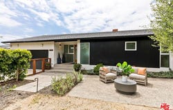1006 Berkeley St, Santa Monica, CA 90403
