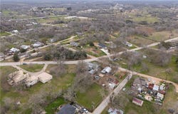 Poppy Avenue, Luling, TX 78648