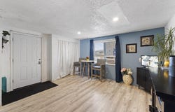 125 N Flora Rd, Greenacres, WA 99016