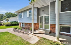 7244 Oaklawn Drive, Newburgh, IN 47630