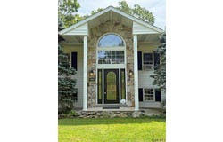 210 Shady Oak Drive, Johnstown, PA 15905