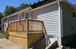 606 Old Town St, Galax, VA 24333