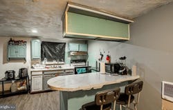 323 MULBERRY STREET, READING, PA 19604