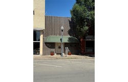 107 S Wewoka Avenue, Wewoka, OK 74884