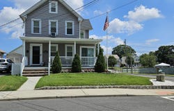 127 Chingarora Avenue, Keyport, NJ 07735