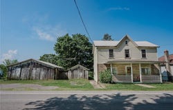 2236 Route 240 Hwy, Green/Commdre/Prchse, PA 15729