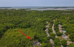 4 Canterbury Lane, Bourne, MA 02532