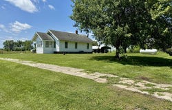 201 Fourth Street, Redding, IA 50860