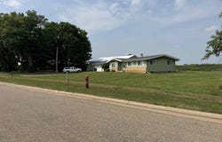 2333 RUNWAY Drive, WAUPACA, WI 54981