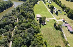 1905 Hickory Grove Rd, Leitchfield, KY 42754