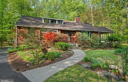909 DARLEY RD, WILMINGTON, DE 19810