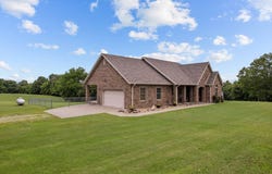 5651 State Highway 125 S, Sparta, MO 65753