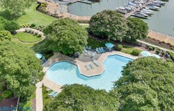 7501 River Rd Unit#1G, Newport News, VA 23607