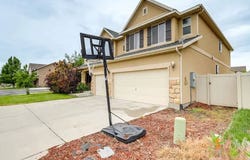 1784 W Grays Pl, Lehi, UT 84043