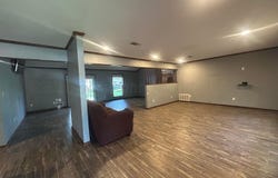 1205 N Chestnut Street, Stratford, TX 79084