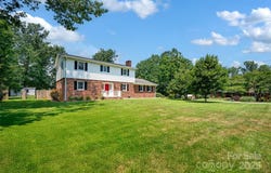 4121 Dover Street, Claremont, NC 28610