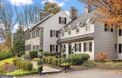 302 STONE BROOK Drive, WILMINGTON, DE 19807