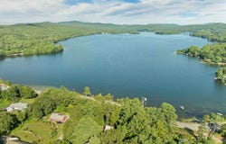 10 Lakeview Drive, Meredith, NH 03253