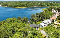 2 Buttercup Lane, South Yarmouth, MA 02664