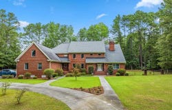 930 Piney Creek Road, Hartsville, SC 29550