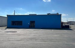 1613 W Broadway St, Andrews, TX 79714