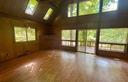 220 Northern Spy Drive, Howard, OH 43028