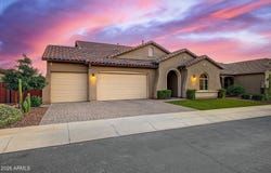 1235 W PAGODA Avenue, Queen Creek, AZ 85140