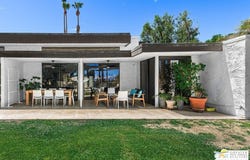 2202 Casitas Way, Palm Springs, CA 92264
