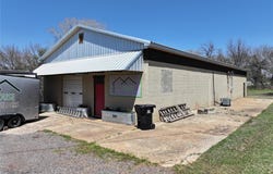 305 NE 3rd Street, Luther, OK 73054