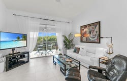 154 NEWPORT Drive unit: 1307, Naples, FL 34114