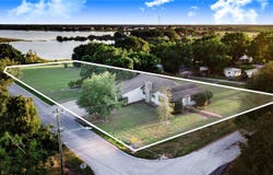 302 W GATES AVENUE, LAKE HAMILTON, FL 33851