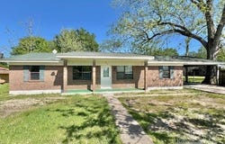 208 Lee St, Atmore, AL 36502