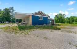 5987 Youngstown Hubbard Road, Hubbard, OH 44425