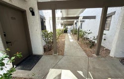1050 E Ramon Rd, Palm Springs, CA 92264