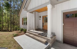 327 Crest Pointe S, Bremen, GA 30110