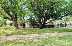 1122 4th Street, Graham, TX 76450