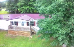 717 Ross Lane, Winfield, TN 37892