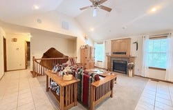3086 S Suburban Avenue, Springfield, MO 65807