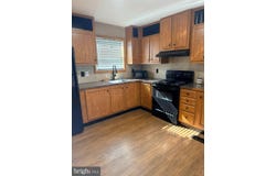 21 CHESAPEAKE Estate, THOMASVILLE, PA 17364