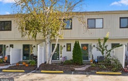 668 SUMMIT HOUSE, WEST CHESTER, PA 19382