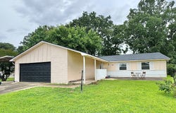 203 Warwick Lane, Idabel, OK 74745