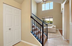 548 Legend Lane, McHenry, IL 60050