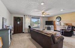 5302 E 32nd Street, Joplin, MO 64804