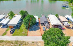 2066 Pelican Isle Drive, Kerens, TX 75144