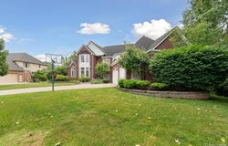 2632 Hawthorne Drive S, Shelby Twp, MI 48316