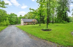 13443 Lakewood Drive, Chesterland, OH 44026