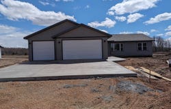 821 W ROBERTS STREET, Spencer, WI 54479